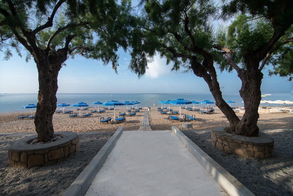 Elvita Beach Hotel 吉奥塔略 外观 照片